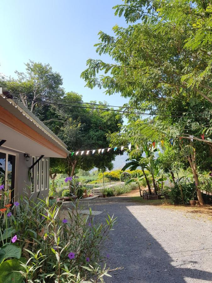 Blue Mountain Resort Sai Yok Buitenkant foto